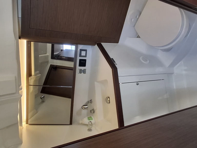 Alquiler de barcos Tropea barato de Oceanis 46.1 "All of you"