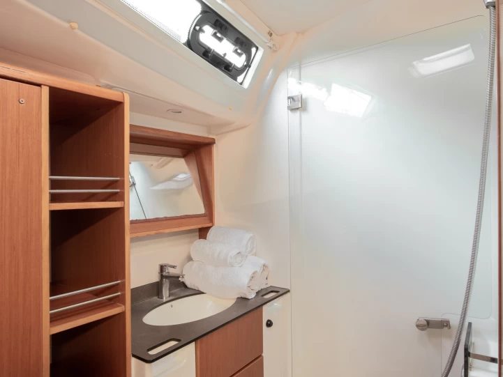 Alquiler de barcos Lávrio barato de Cruiser 51