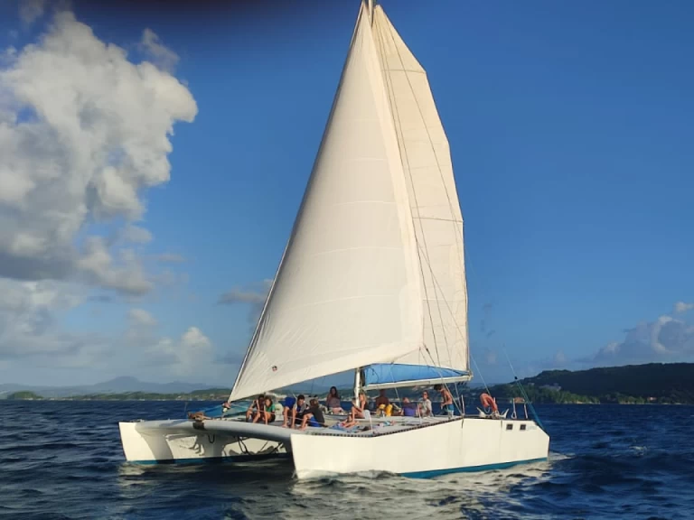 Alquiler de embarcaciones Snotra open40 Plan eric lerouge enLes Trois-Îlets en Samboat