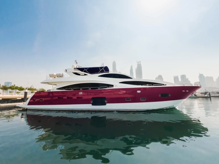 Alquiler de embarcaciones KONA Kona enDubai Marina en Samboat
