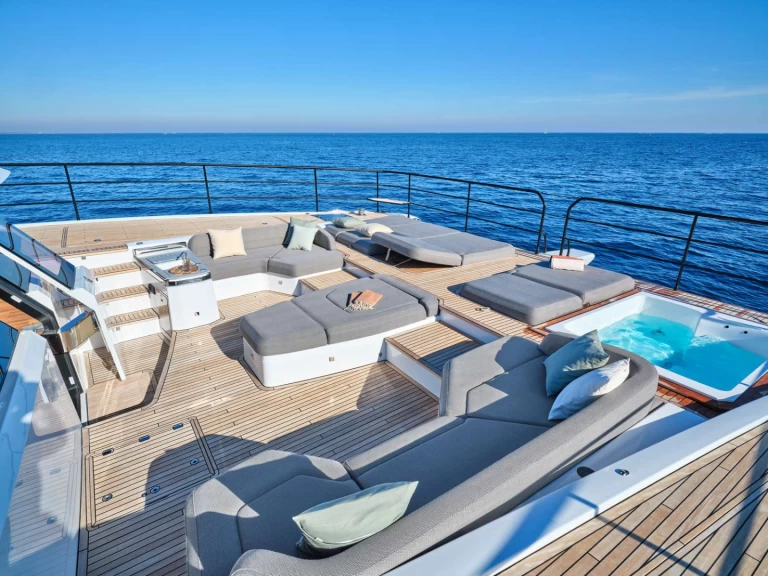 Fountaine Pajot CHRISTAL MIO 80  de alquiler a El Gouna