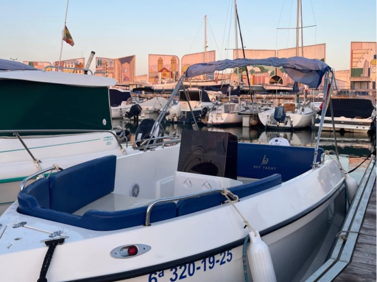 Alquiler Lancha Bey Yacht con o sin  título de navegación