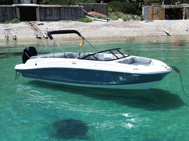 Alquiler de Lancha, con o sin patrón Bayliner Ibiza (Ciudad)
