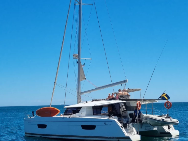 Alquiler de barcos Lagos barato de Helia 44 Maestro