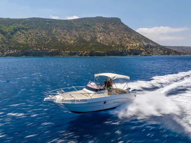 Alquiler Latchi - Capelli Cap 28 WA en SamBoat