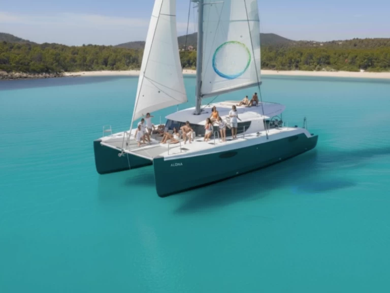 Alquiler de Catamarán, con o sin patrón Fountaine Pajot Toulon