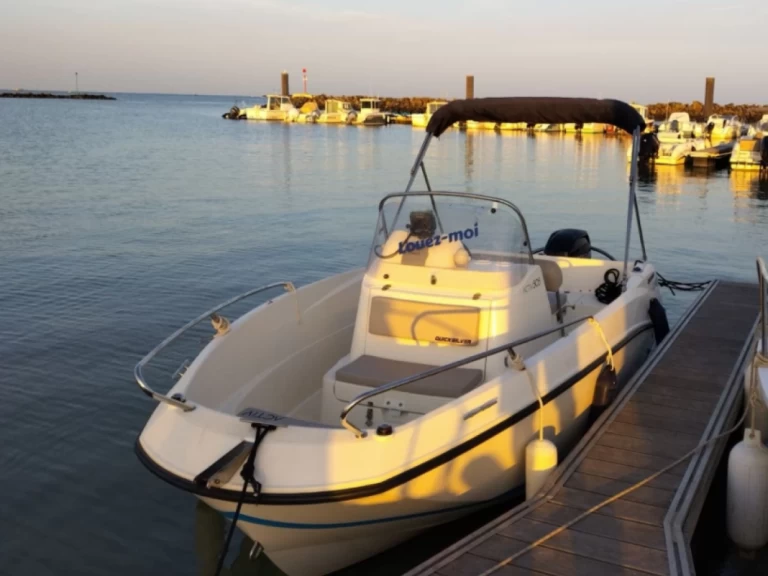 Alquiler Lancha Quicksilver con o sin  título de navegación