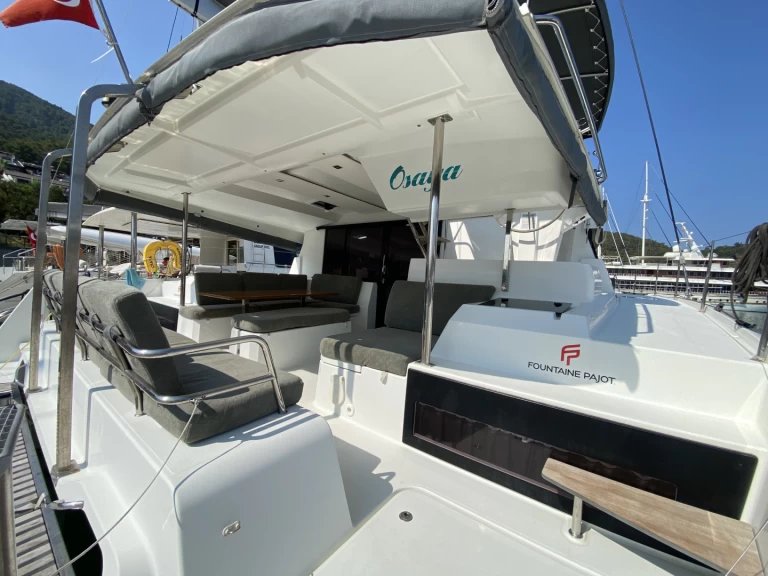 Alquiler de Catamarán, con o sin patrón Fountaine Pajot Fethiye