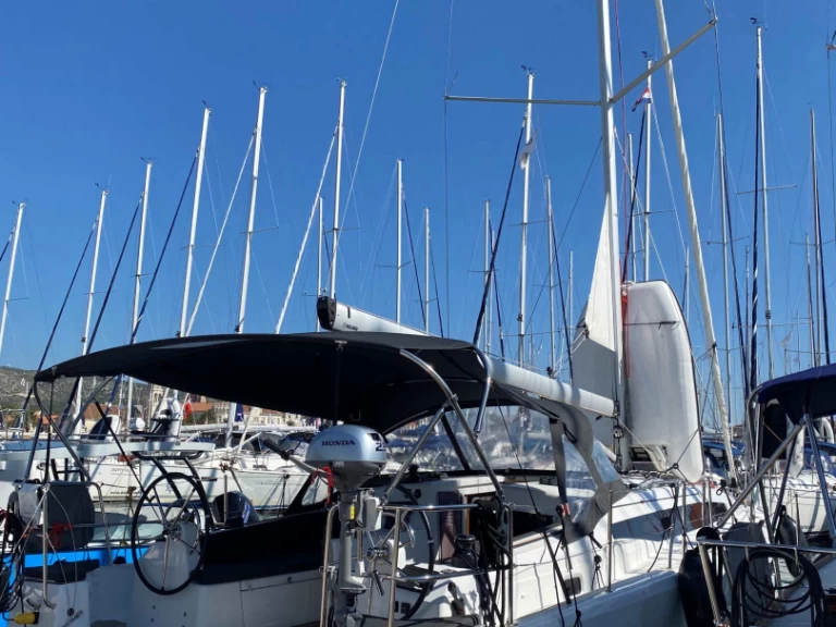 Alquiler de Velero, con o sin patrón Jeanneau Palma de Mallorca