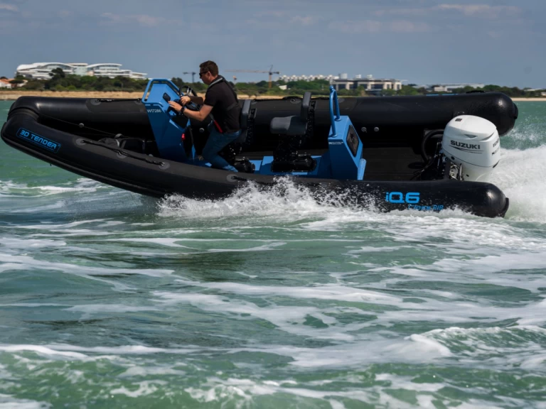 Alquiler de 3D Tender IQ6 en La Rochelle