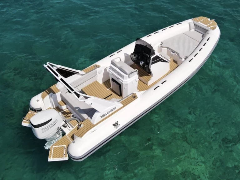 Alquiler de Tiger 850 en La Flotte