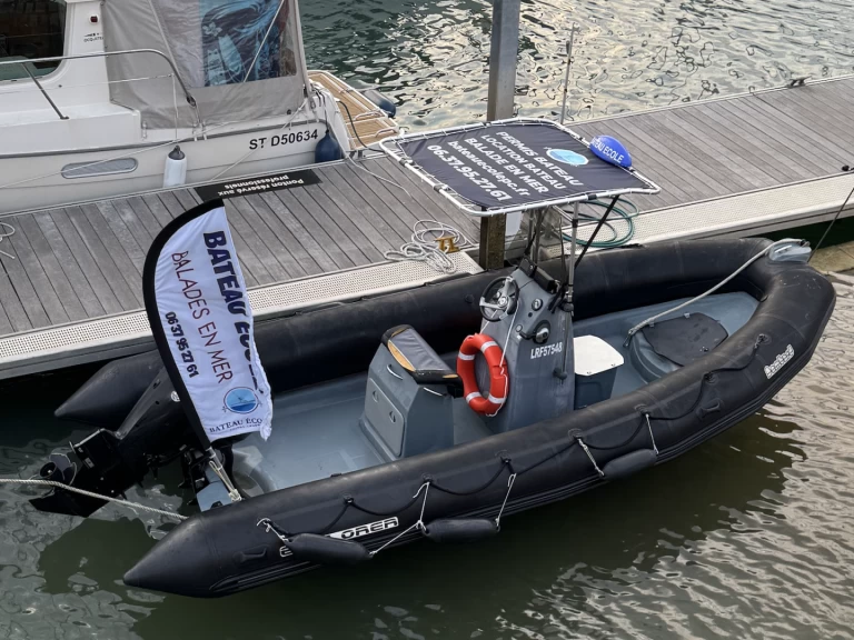 Alquiler de Neumática, con o sin patrón Bombard Saint-Martin-de-Ré