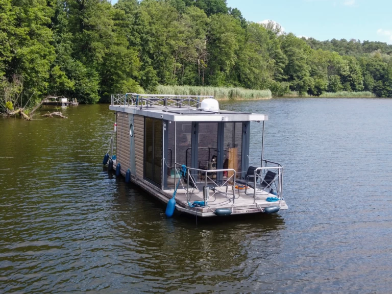 Alquiler de barcos Zehdenick barato de Hausboot MOSES