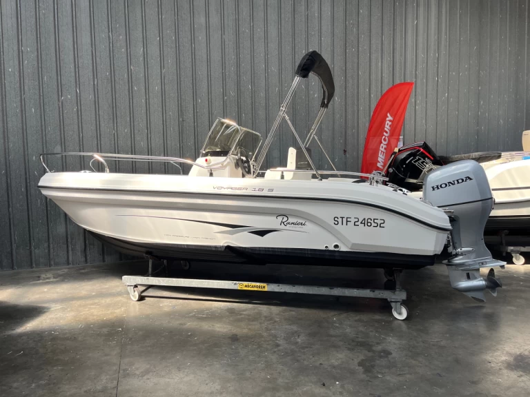 Ranieri Voyager 18 S de alquiler a Gruissan
