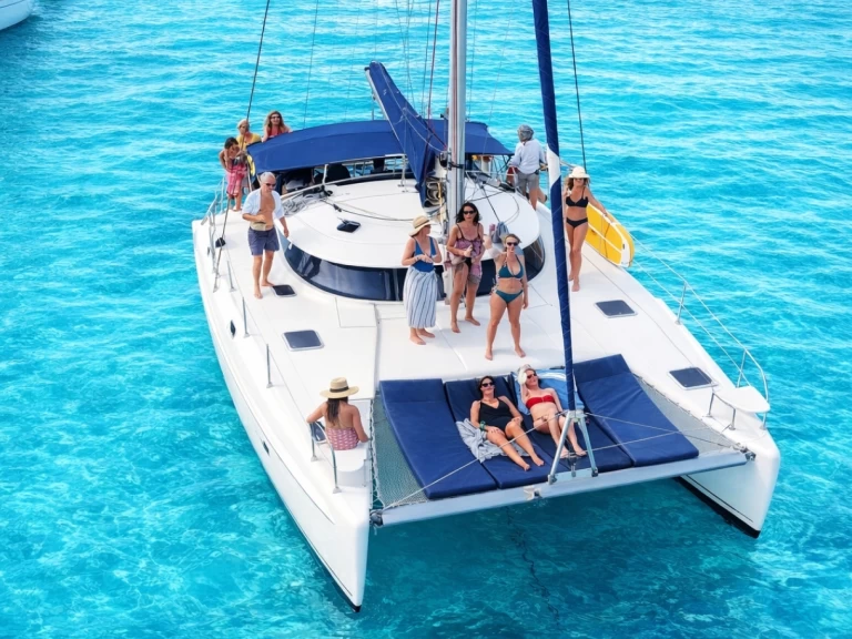 Fountaine Pajot Athena 38 de alquiler a Porroig