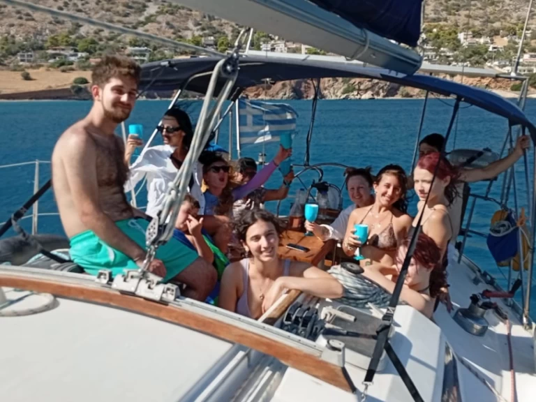 Alquiler de embarcaciones Dromor Apollo 12 enAtenas en Samboat