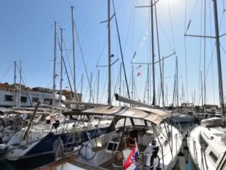Alquiler de Bavaria Cruiser 37 en Zadar