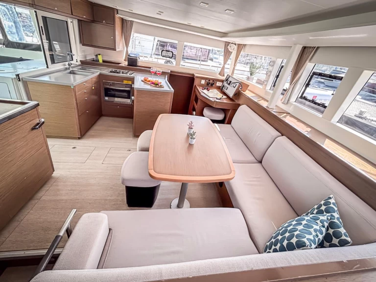 Alquiler de Lagoon Lagoon 450 F en Primošten