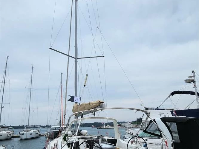 Bénéteau Oceanis 41.1 de alquiler a Pula