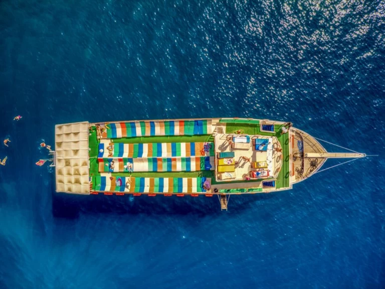 Alquiler de Gulet craft en Tivat