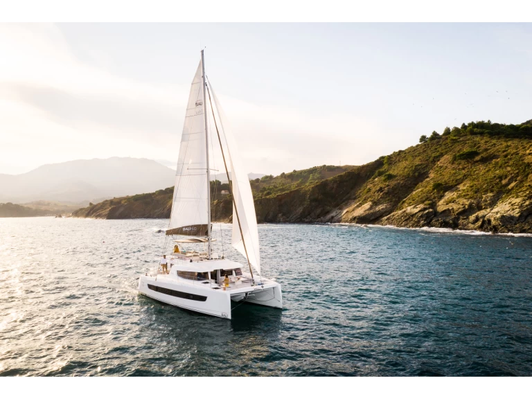 Alquiler Catamarán en Olbia - Bali Bali 4.6