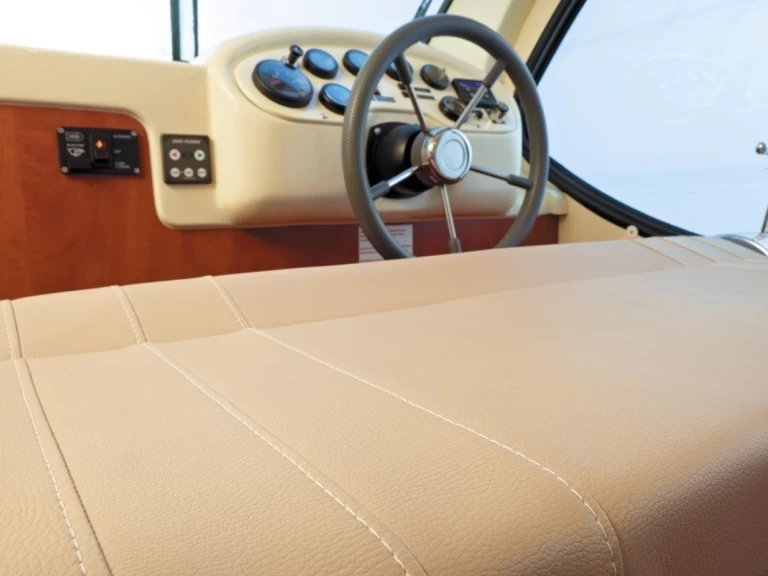 Lancha para alquilar Eembrugge al mejor precio