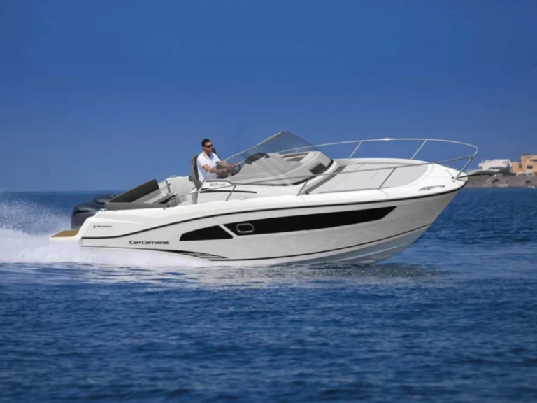 Alquiler de embarcaciones Jeanneau Cap Camarat 7.5 WA enFrancia en Samboat