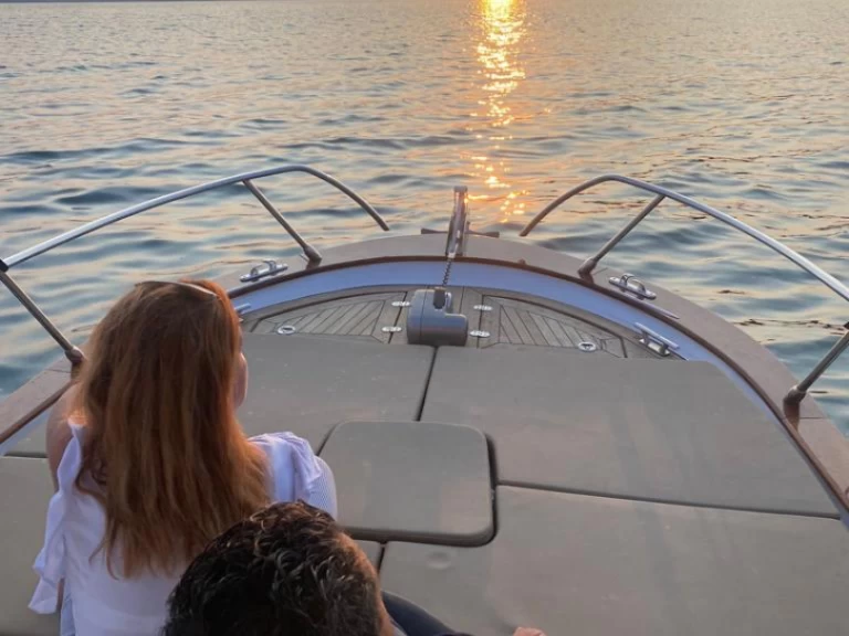 Mimi 7 de alquiler a La Spezia