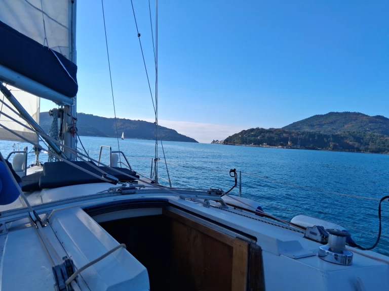 Alquiler de embarcaciones Cantiere Del Pardo Grand Soleil 40 enLa Spezia en Samboat