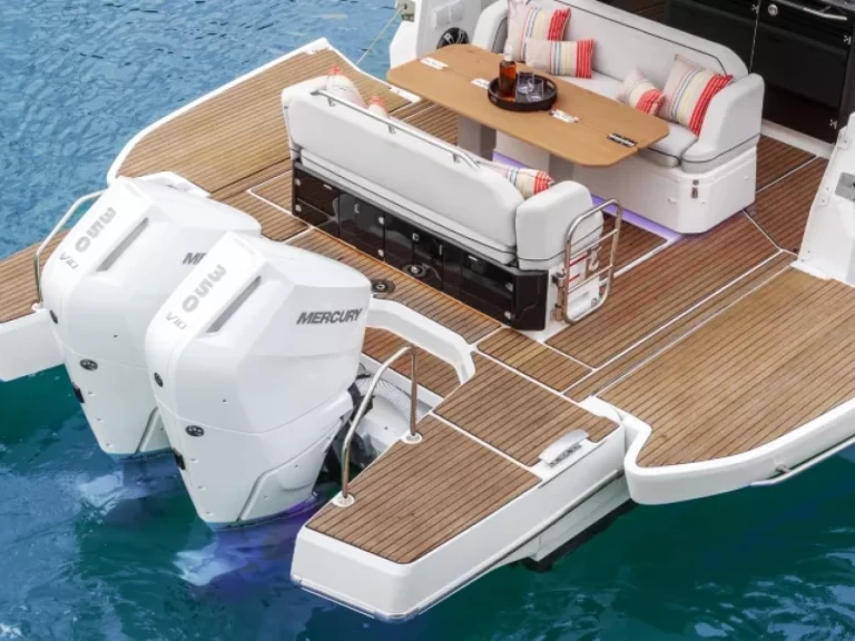 Alquiler de barcos Makarska barato de Gran Turismo 36