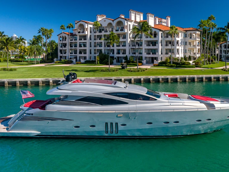 Alquiler de embarcaciones Pershing Pershing 90 enSouth Miami Beach en Samboat