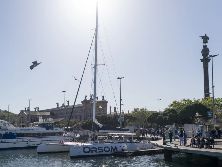 Alquiler Catamarán Fountaine Pajot con o sin  título de navegación