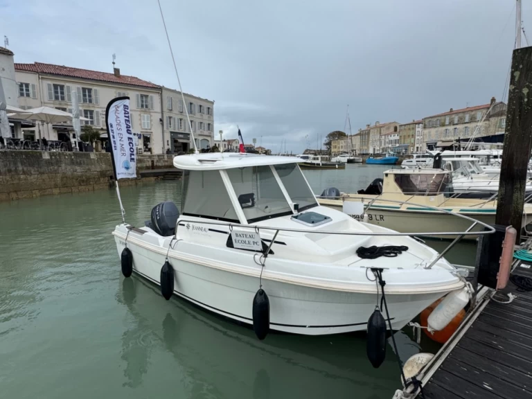 Alquiler de Jeanneau Merry Fisher 580 en La Rochelle