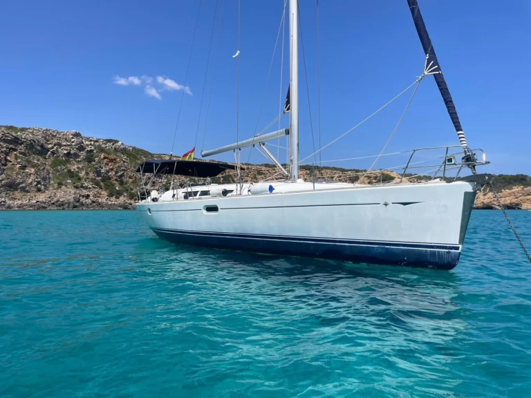 Alquiler de embarcaciones Jeanneau Sun Odyssey 45 enMarina deportiva de Menorca en Samboat