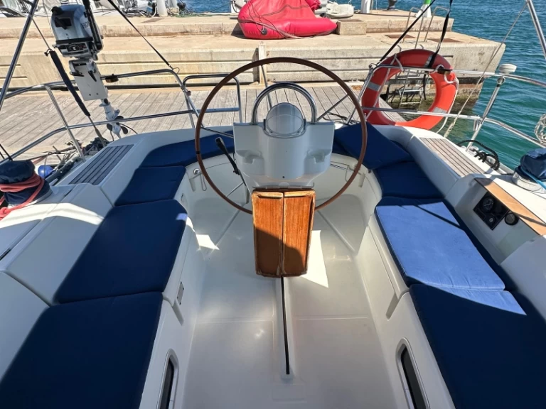 Alquiler Velero Bénéteau con o sin  título de navegación