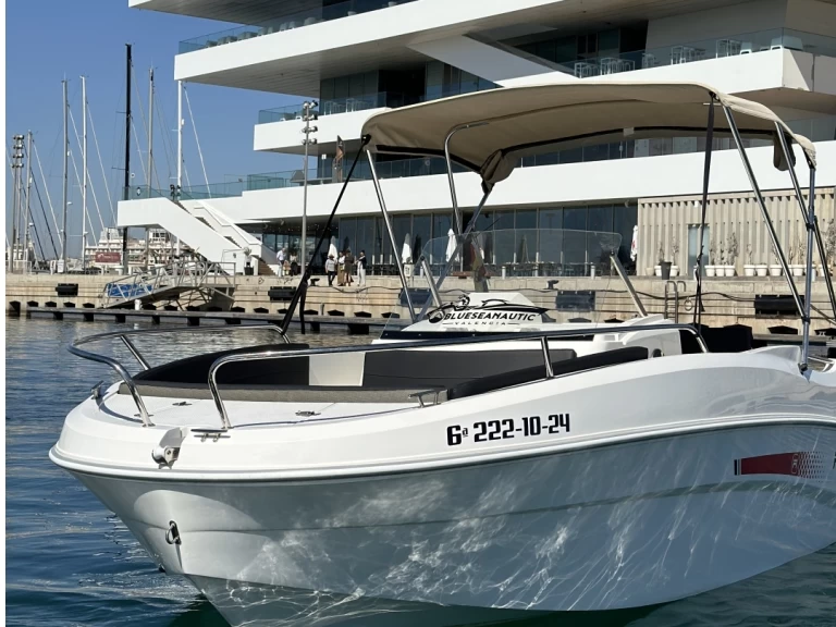 Alquiler de embarcaciones Remus Remus 525SC enValencia en Samboat