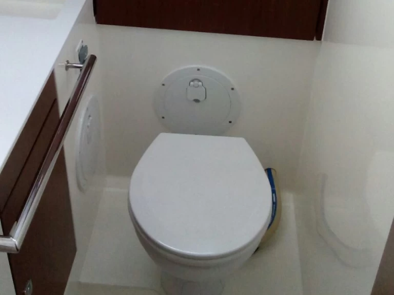 Alquiler de Velero, con o sin patrón Bavaria Palermo