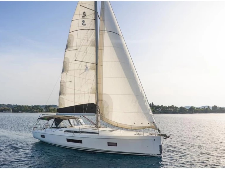 Velero para alquilar Álimos al mejor precio