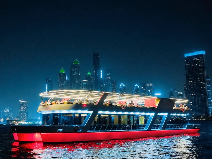 Alquiler de barcos Dubaï harbour barato de X15