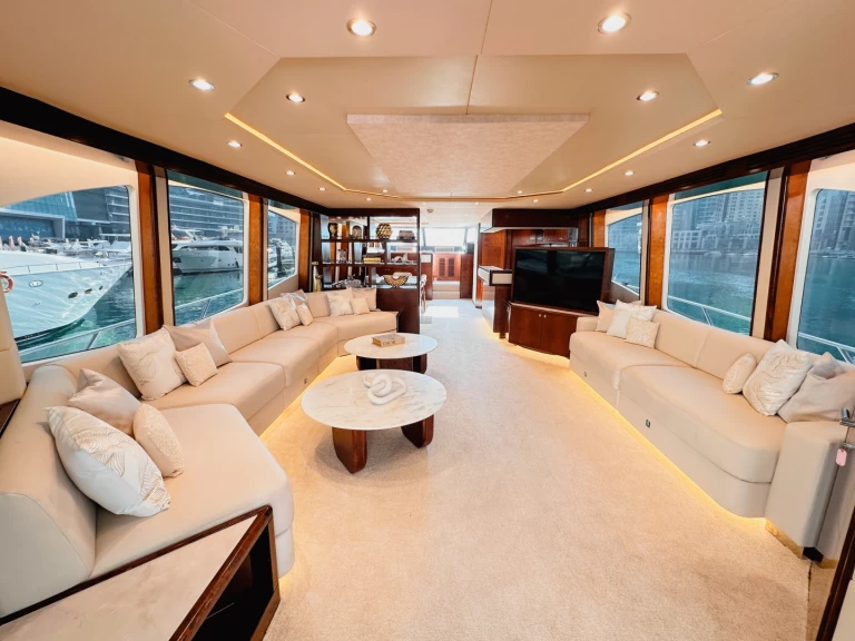 Alquiler de embarcaciones Sunseeker Solana enDubaï harbour en Samboat