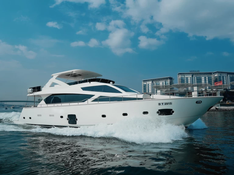 Sunseeker Polans de alquiler a Dubaï harbour