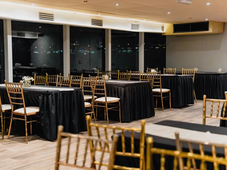 Alquiler de embarcaciones Sunseeker X8 enDubaï harbour en Samboat