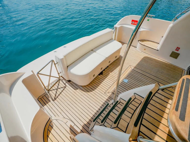 Alquiler de Lancha, con o sin patrón Sunseeker Dubaï harbour