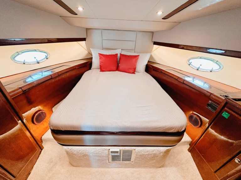 Alquiler de Gulf Craft - Majesty Yachts X4 en Dubaï harbour