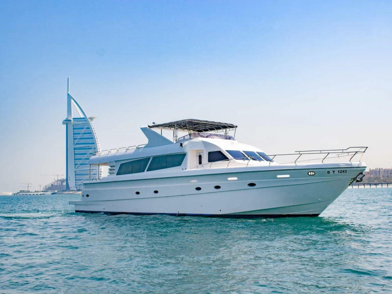 Alquiler Yate de lujo en Dubaï harbour - Sunseeker Aura