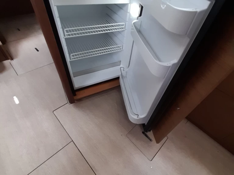 Velero para alquilar Lefkáda al mejor precio