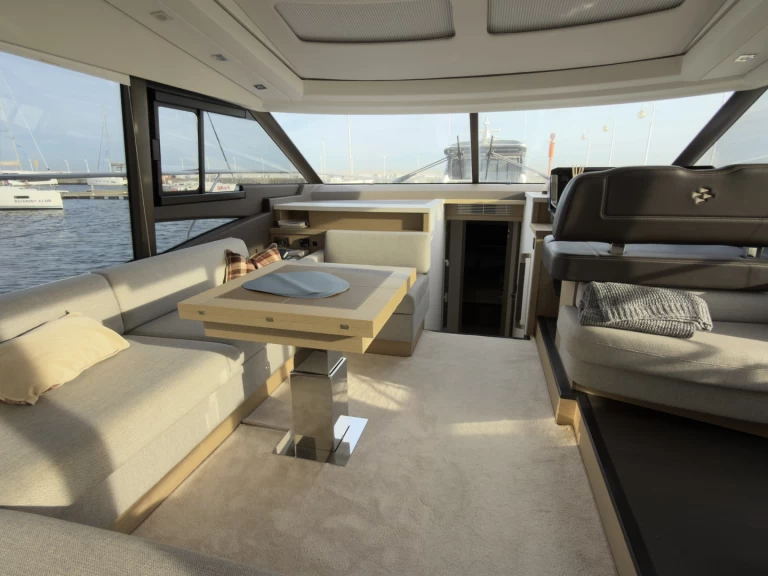 Jeanneau Prestige 590 de alquiler a Sukošan