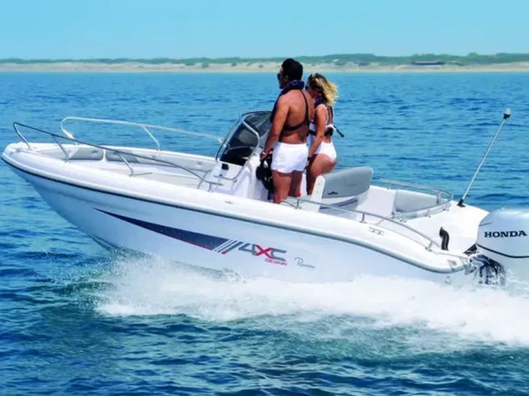 Alquiler Lancha 4XC con o sin  título de navegación