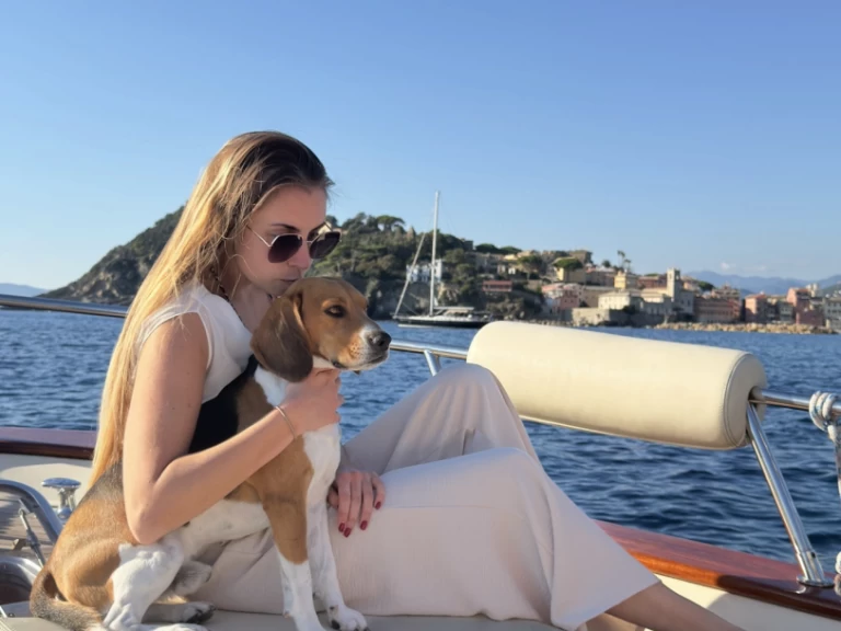 Alquiler de Lancha, con o sin patrón Fratelli Aprea Lavagna