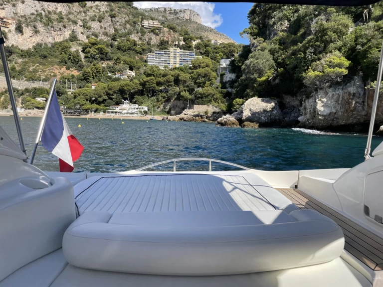 Sunseeker superhawk 34 de alquiler a Beaulieu-sur-Mer